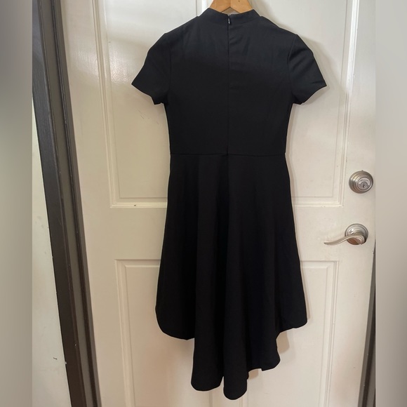 Shein Girls High Low Top With Front Golden Buttons - Picture 6 of 8